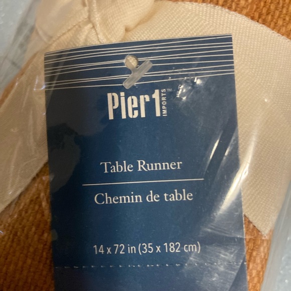 Honey Gold Table Runner - Picture 2 of 2